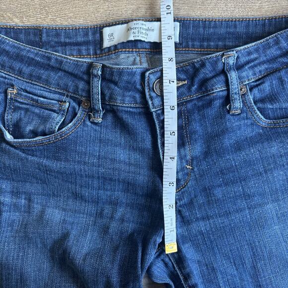 Abercrombie and Fitch Women's Size 6 / 28 Jeans A&F Skinny Raw Edge Capri Crop - Picture 9 of 14